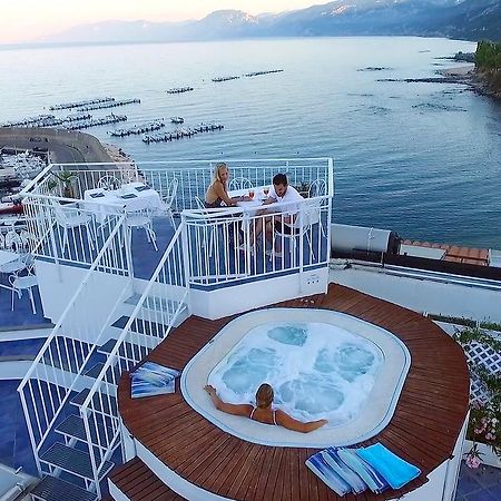 Bue Marino Hotel & Roof Lounge Cala Gonone Ngoại thất bức ảnh