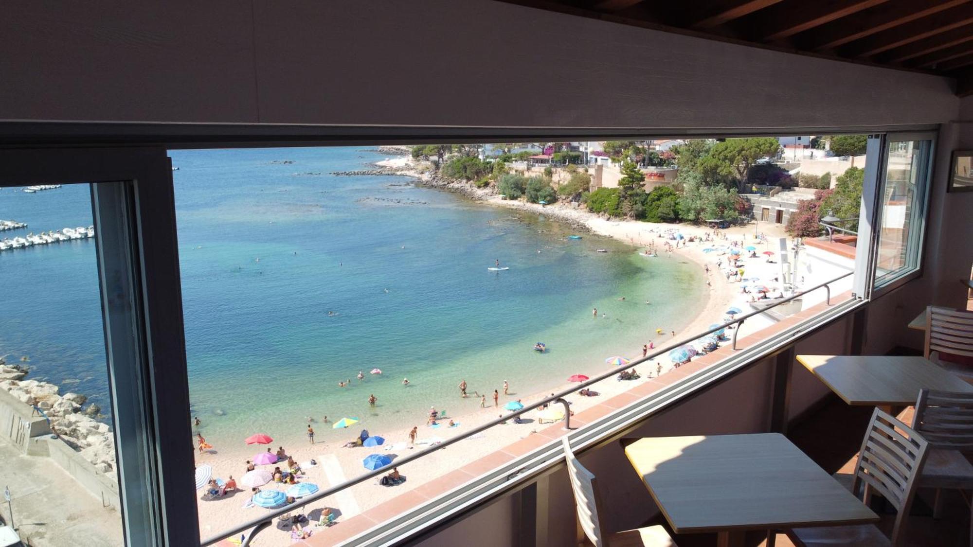 Bue Marino Hotel & Roof Lounge Cala Gonone Ngoại thất bức ảnh