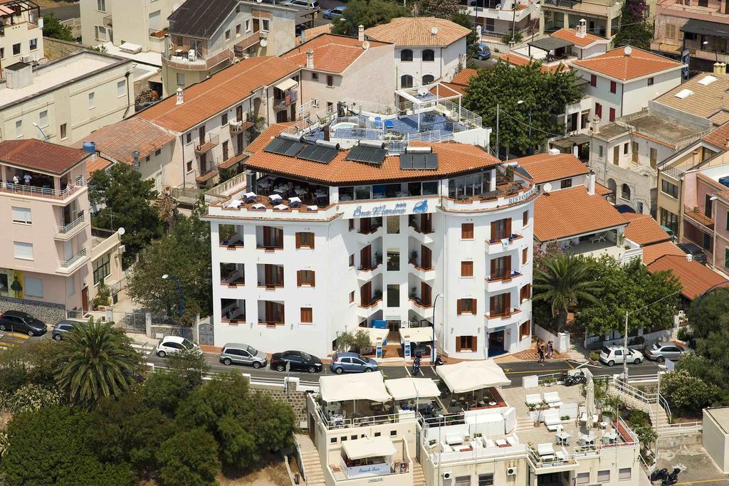 Bue Marino Hotel & Roof Lounge Cala Gonone Ngoại thất bức ảnh