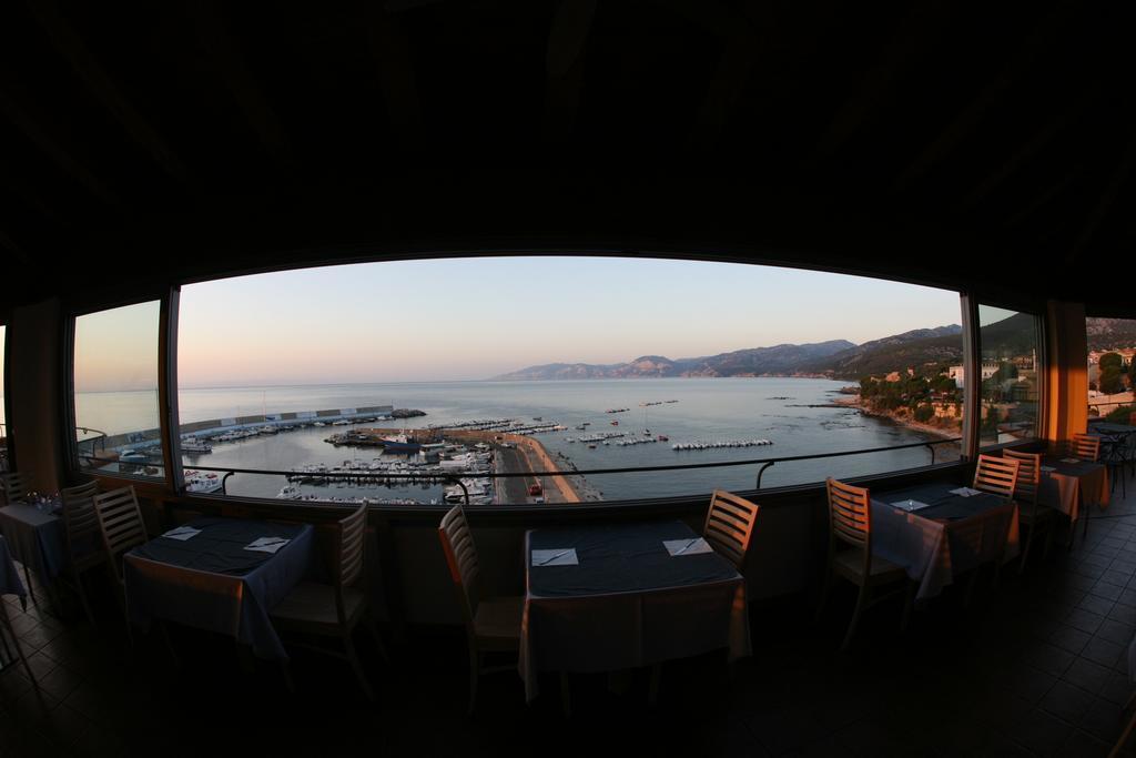 Bue Marino Hotel & Roof Lounge Cala Gonone Ngoại thất bức ảnh